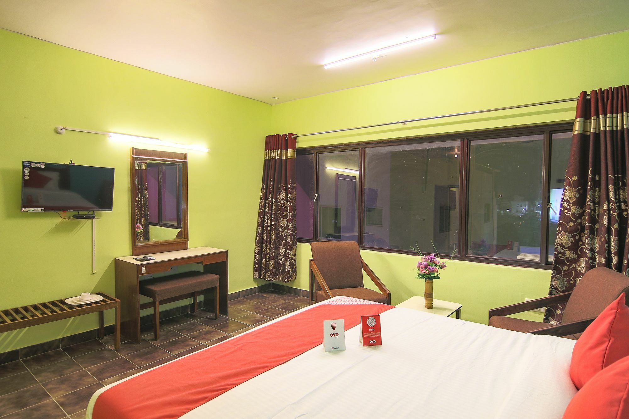 Oyo 10709 Hotel Sbt Βιζαχαπατνάμ Εξωτερικό φωτογραφία